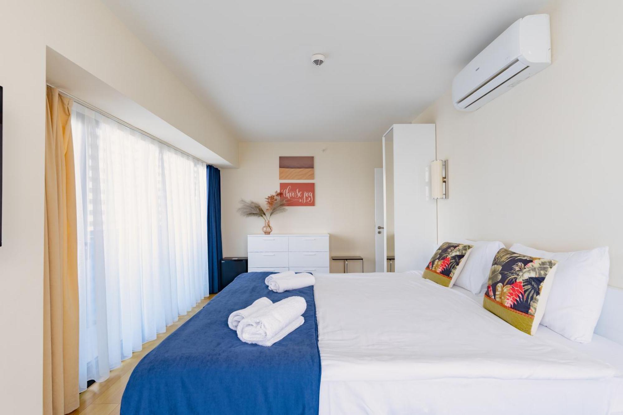 Orbi City Hotel Sea View Batoemi Buitenkant foto