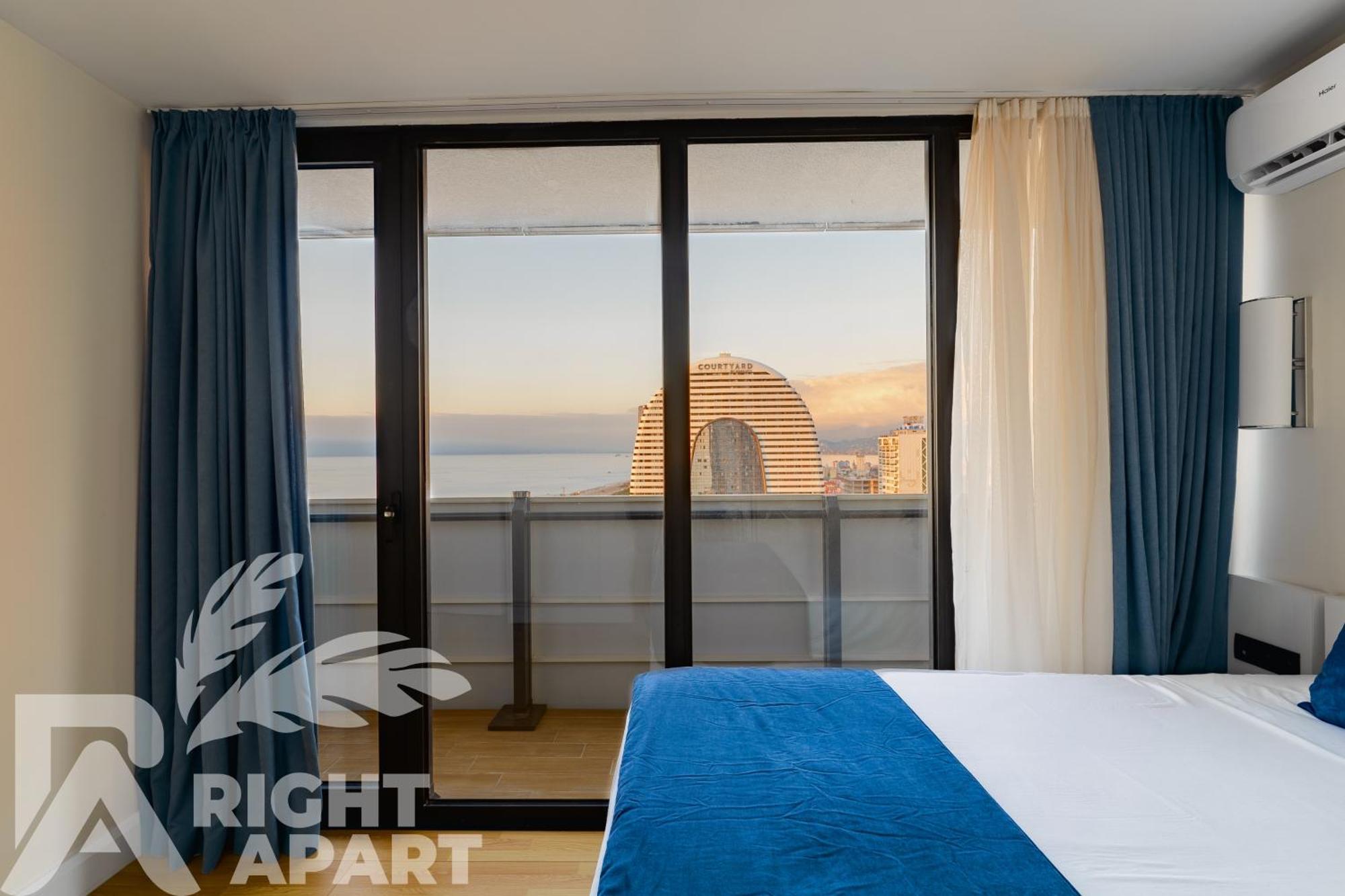 Orbi City Hotel Sea View Batoemi Buitenkant foto