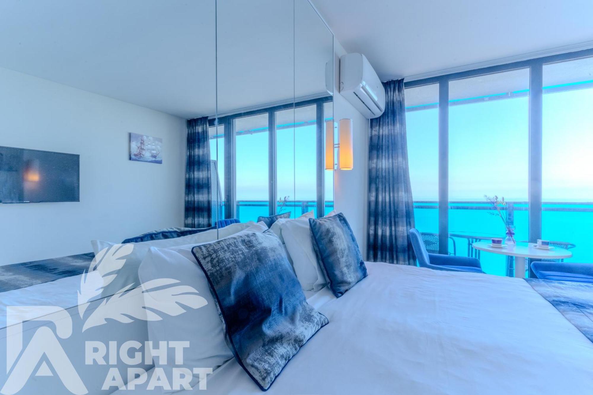 Orbi City Hotel Sea View Batoemi Buitenkant foto